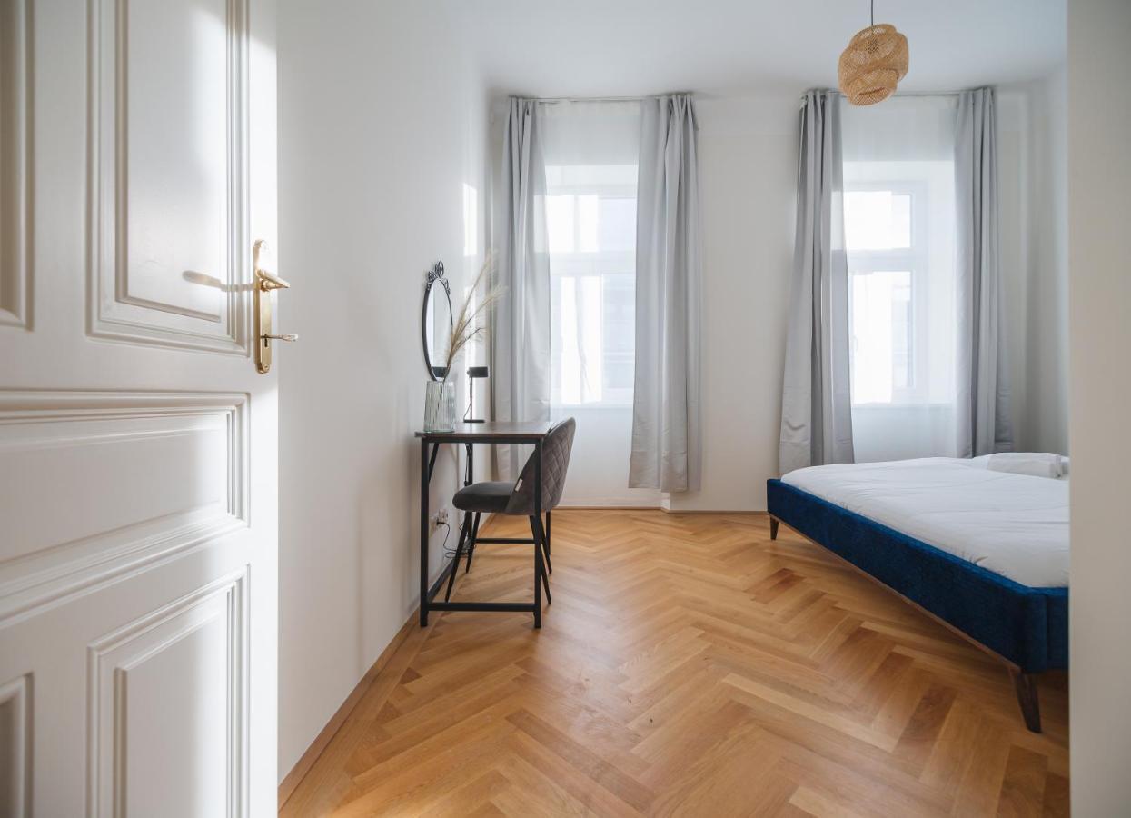 Brand Cozy Apartment Вена Экстерьер фото